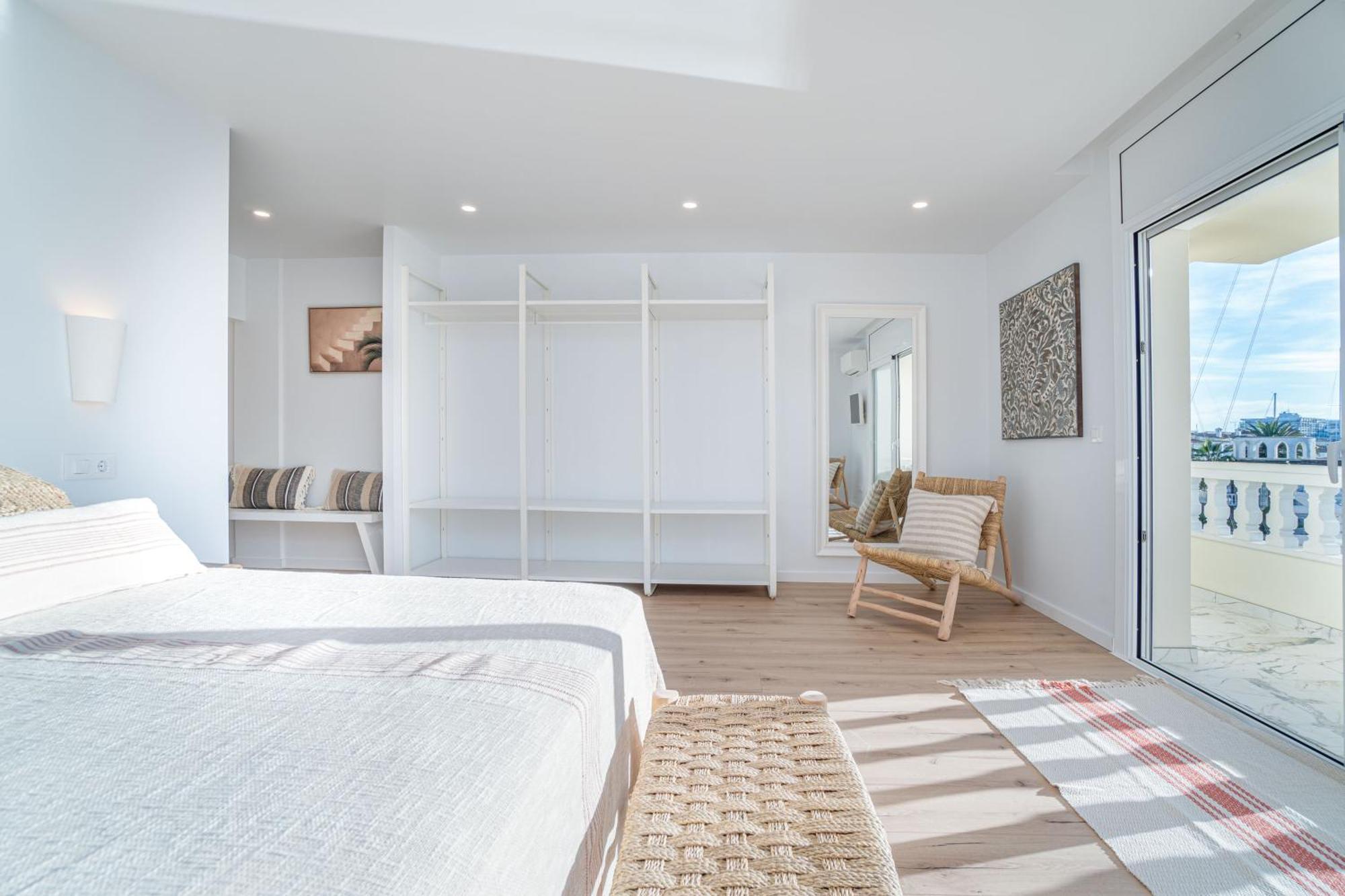 엠푸리아브라바 Moderno Apartamento Frente Al Canal Con Terrazas 아파트 외부 사진